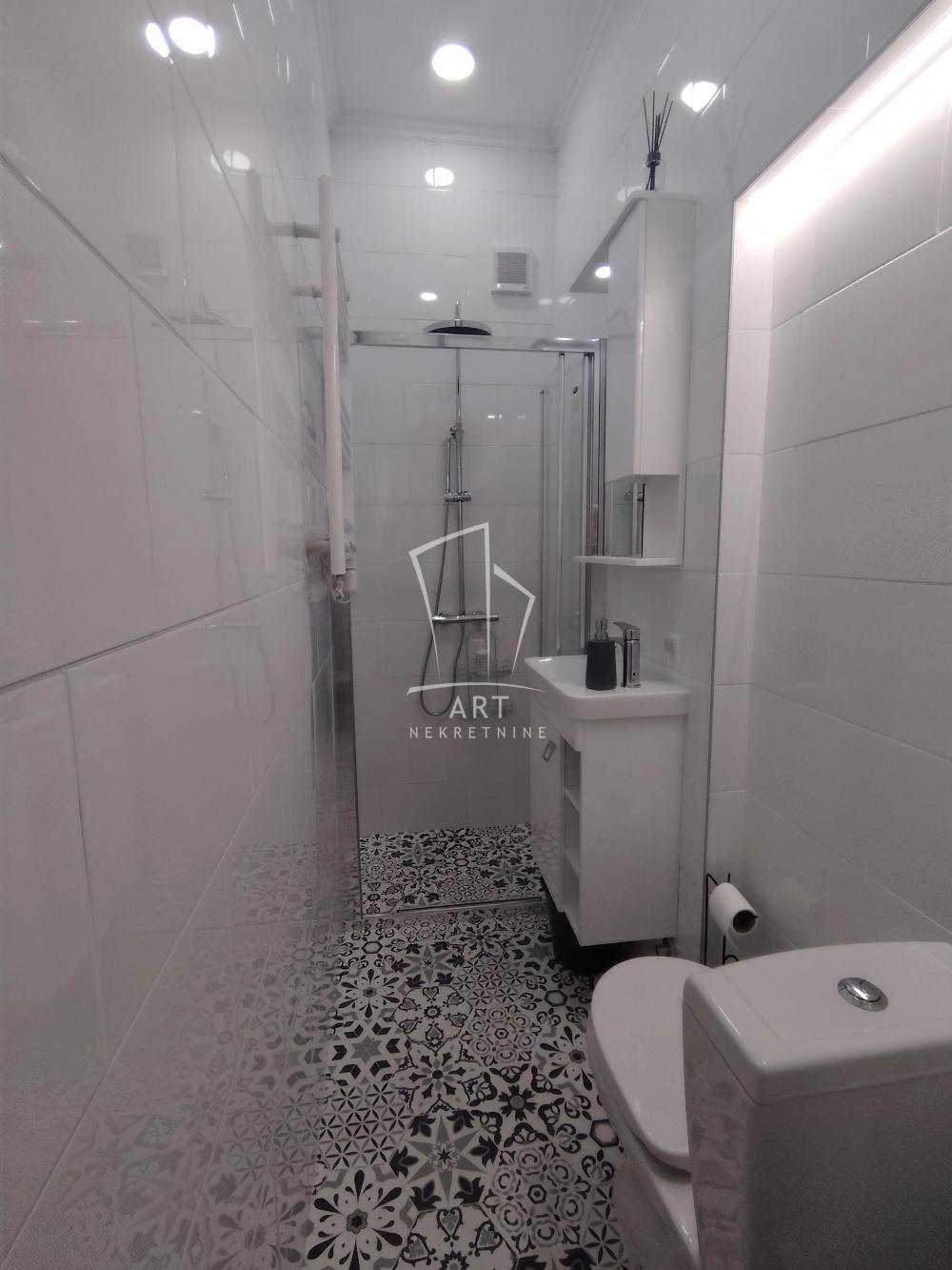 Slika 11 - Bulevar Kralja Aleksandra, Jednoiposoban stan za izdavanje, 29m2, 600€
