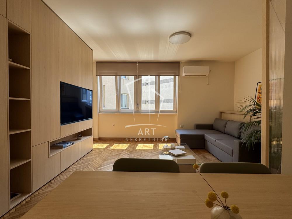 Slika 1 - Ruzveltova, Dvosoban stan za izdavanje, 41m2, 700€