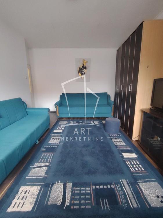 Slika 1 - Dr Nika Miljanića, Dvosoban stan za izdavanje, 51m2, 400€