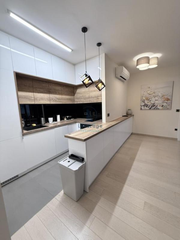 Slika 1 - Stojana Protića, Dvoiposoban stan za izdavanje, 80m2, 1.050€