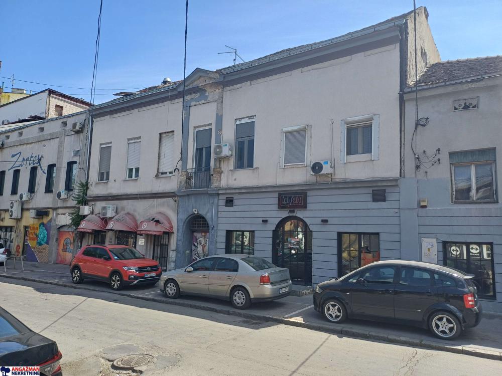 Slika 0 - Braće Krsmanović, Trosoban stan na prodaju, 73m2, 225.000€