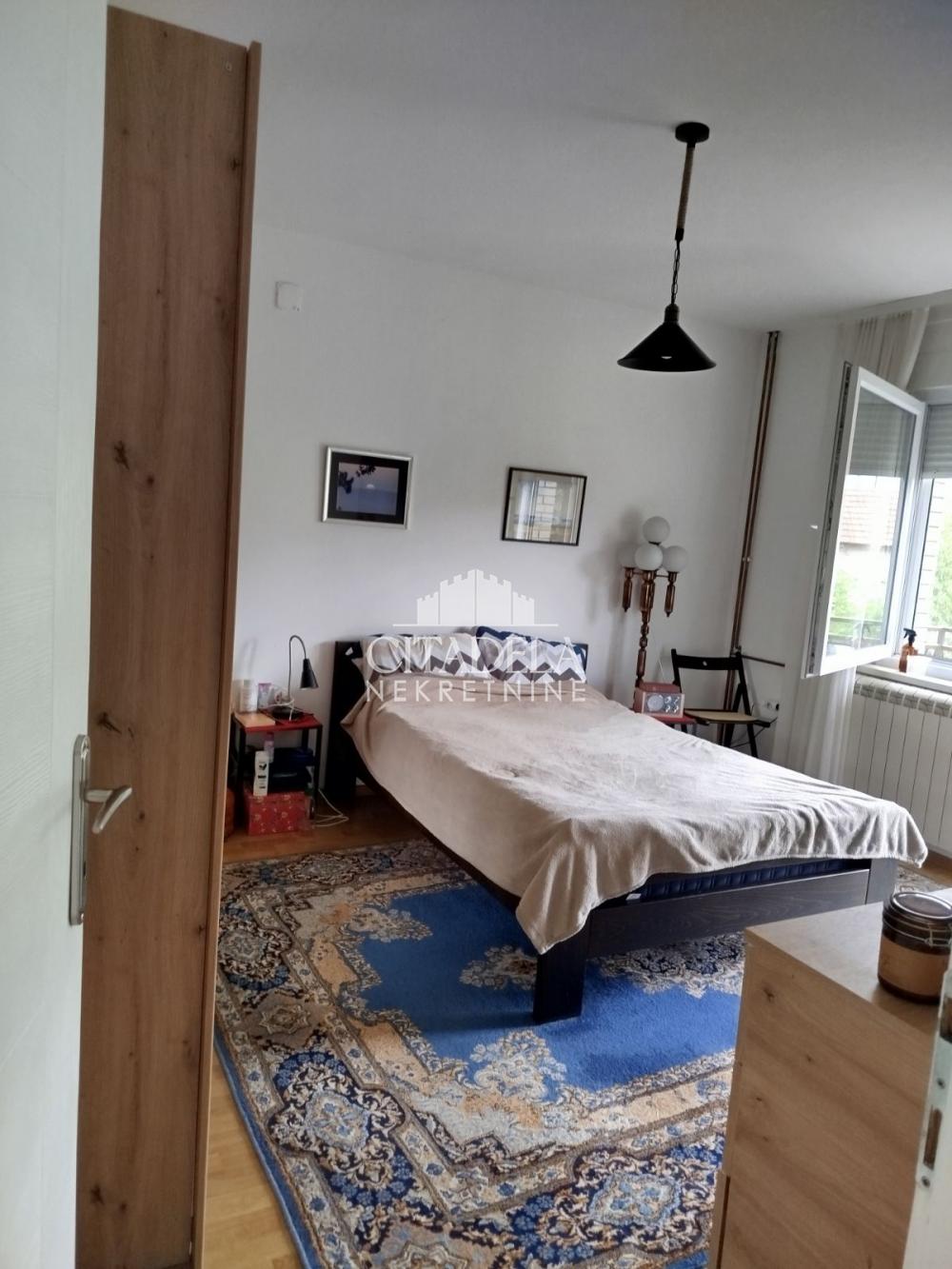 Slika 7 - Beogradska 1. deo,  Kuća na prodaju, 160m2, 208.000€