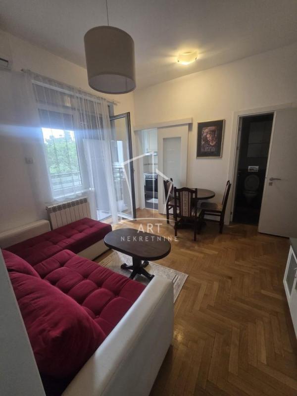 Slika 4 - Bore Markovića, Jednoiposoban stan za izdavanje, 36m2, 500€