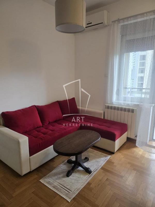 Slika 3 - Bore Markovića, Jednoiposoban stan za izdavanje, 36m2, 500€
