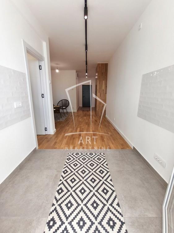 Slika 1 - Sava Burića, Trosoban stan na prodaju, 58m2, 199.900€