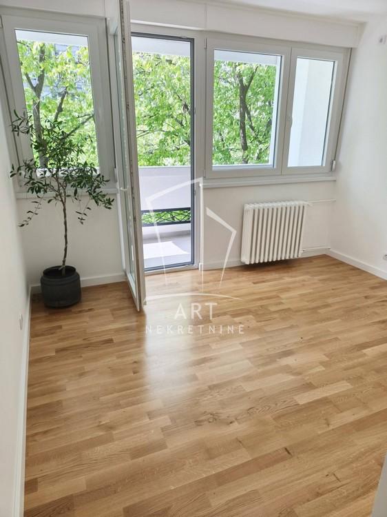 Slika 3 - Sava Burića, Trosoban stan na prodaju, 58m2, 199.900€