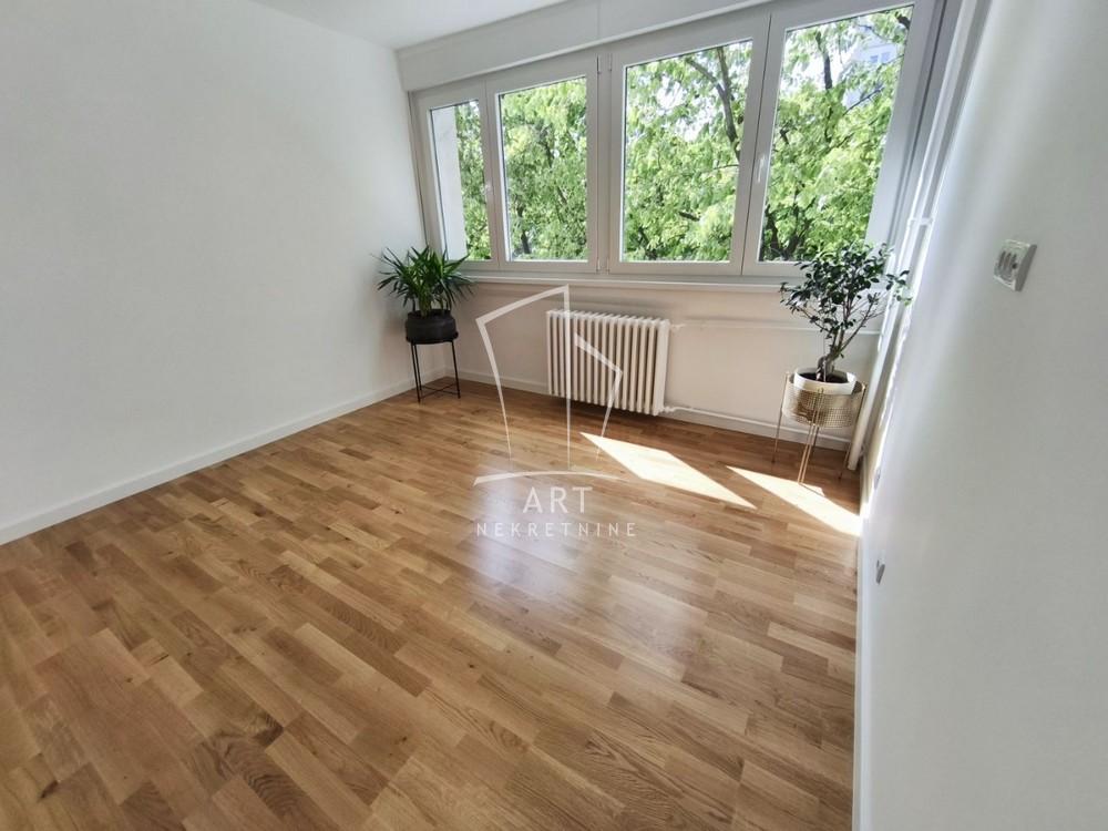 Slika 4 - Sava Burića, Trosoban stan na prodaju, 58m2, 199.900€