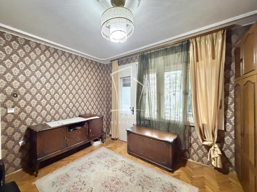 Slika 1 - Dušana Radovića,  Kuća na prodaju, 125m2, 320.000€