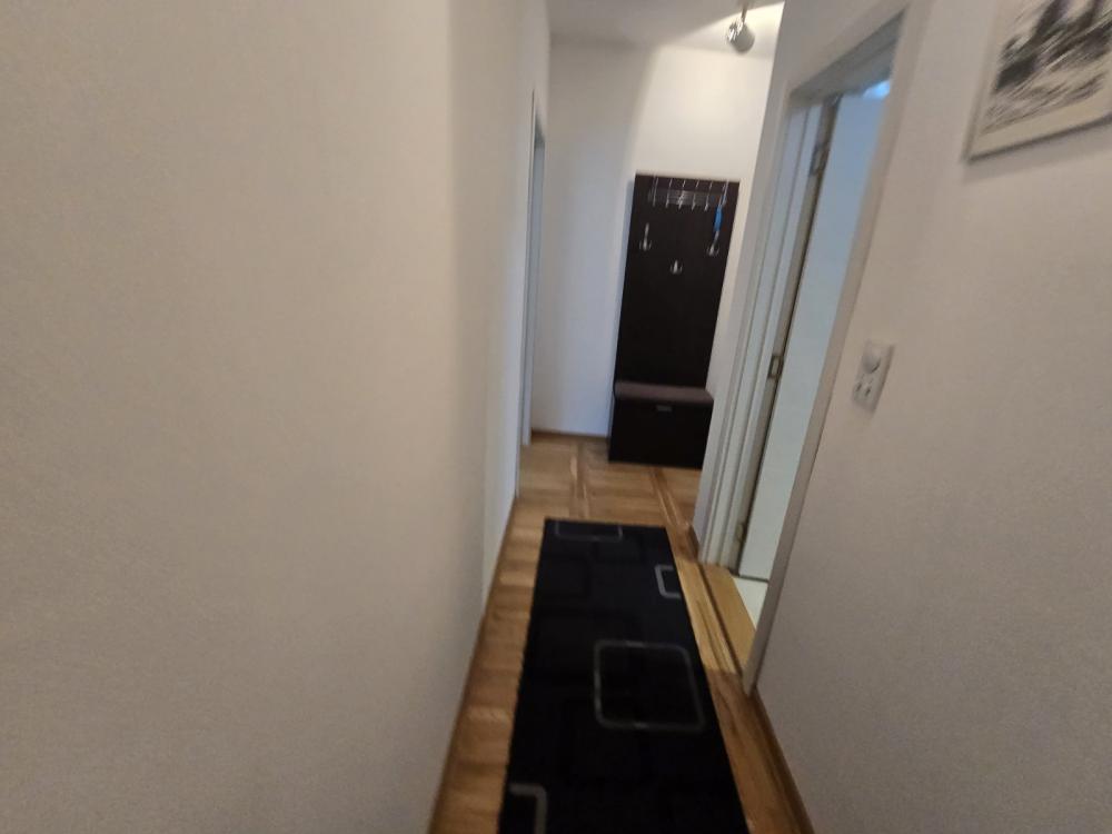 Slika 9 - Steve Žigona, Dvosoban stan za izdavanje, 36m2, 350€