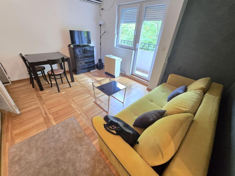Slika 1 - Steve Žigona, Dvosoban stan za izdavanje, 36m2, 350€