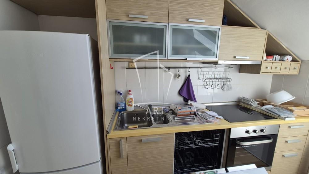 Slika 3 - Dušana Vukasovića, Trosoban stan za izdavanje, 51m2, 800€