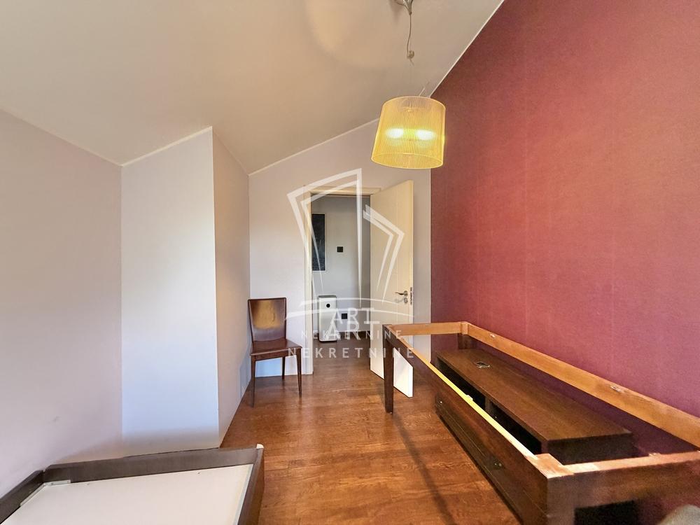 Slika 8 - Bulevar oslobođenja, Trosoban stan na prodaju, 115m2, 380.000€
