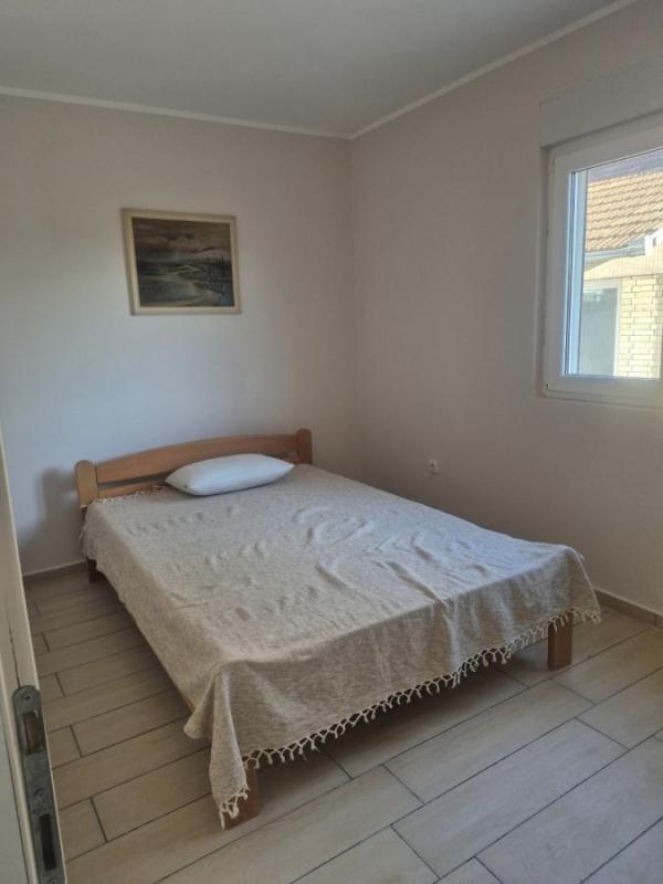 Slika 4 - Jednoiposoban stan za izdavanje, 42m2, 350€