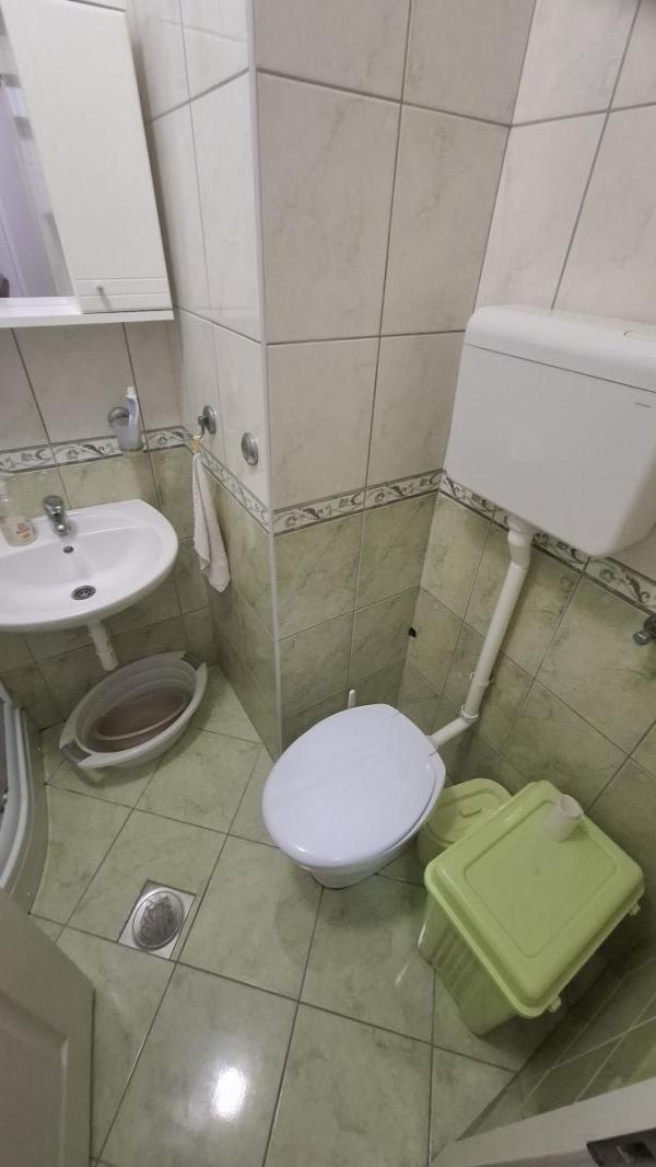 Slika 8 - Dvosoban stan za izdavanje, 48m2, 350€
