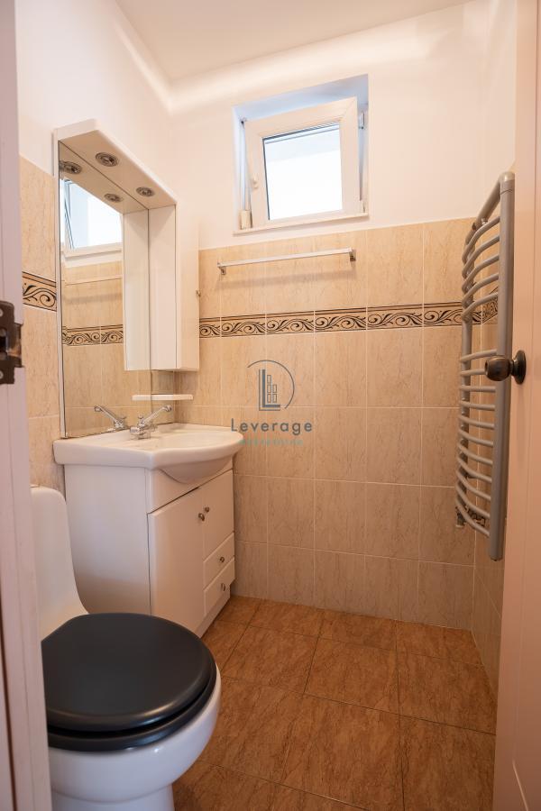 Slika 8 - Kuća za izdavanje, 373m2, 1.800€