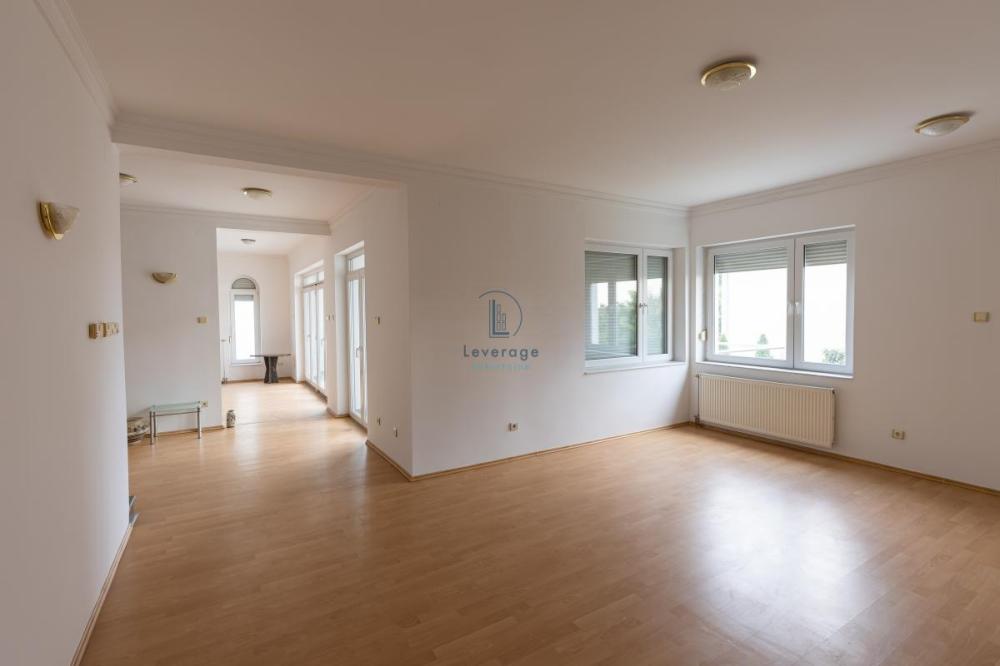 Slika 2 - Kuća za izdavanje, 373m2, 1.800€