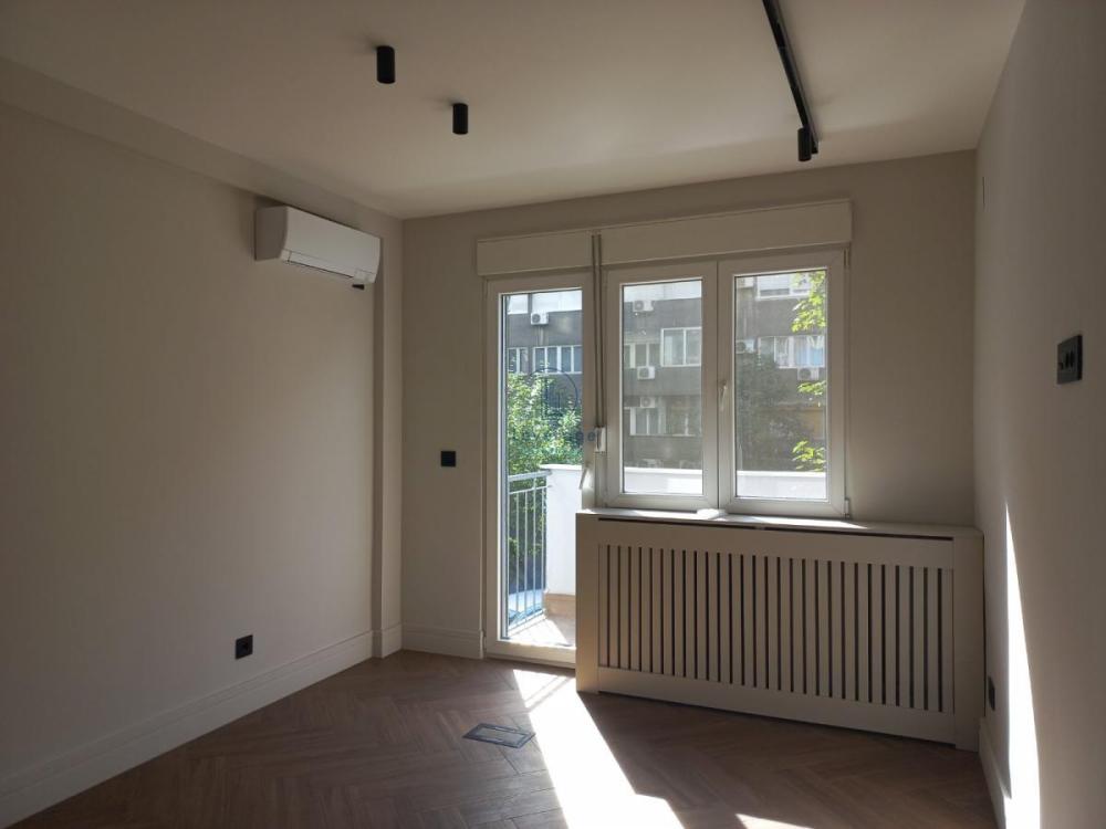 Slika 1 - Sarajevska,  Lokal za izdavanje, 75m2, 1.000€