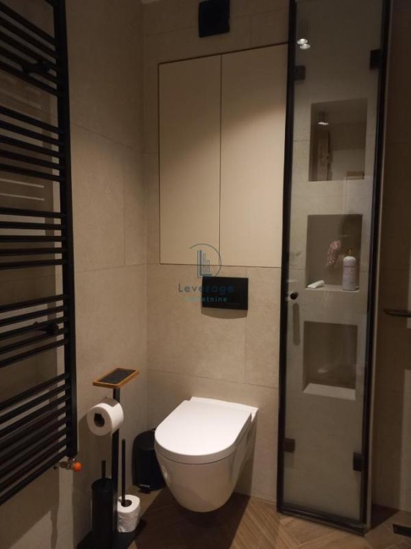 Slika 8 - Sarajevska,  Lokal za izdavanje, 75m2, 1.000€