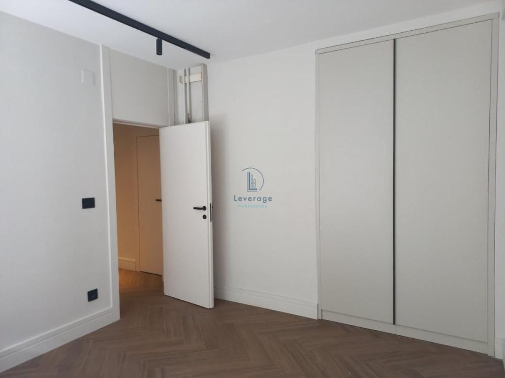 Slika 3 - Sarajevska,  Lokal za izdavanje, 75m2, 1.000€