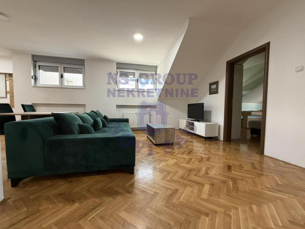 Slika 1 - Četvorosoban stan na prodaju, 128m2, 245.100€