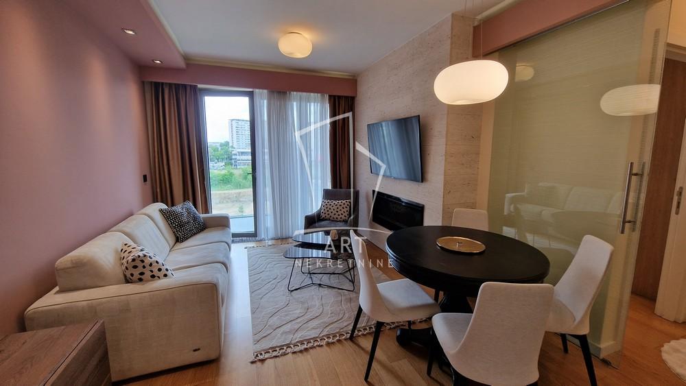 Slika 1 - Omladinskih brigada, Dvosoban stan za izdavanje, 51m2, 950€