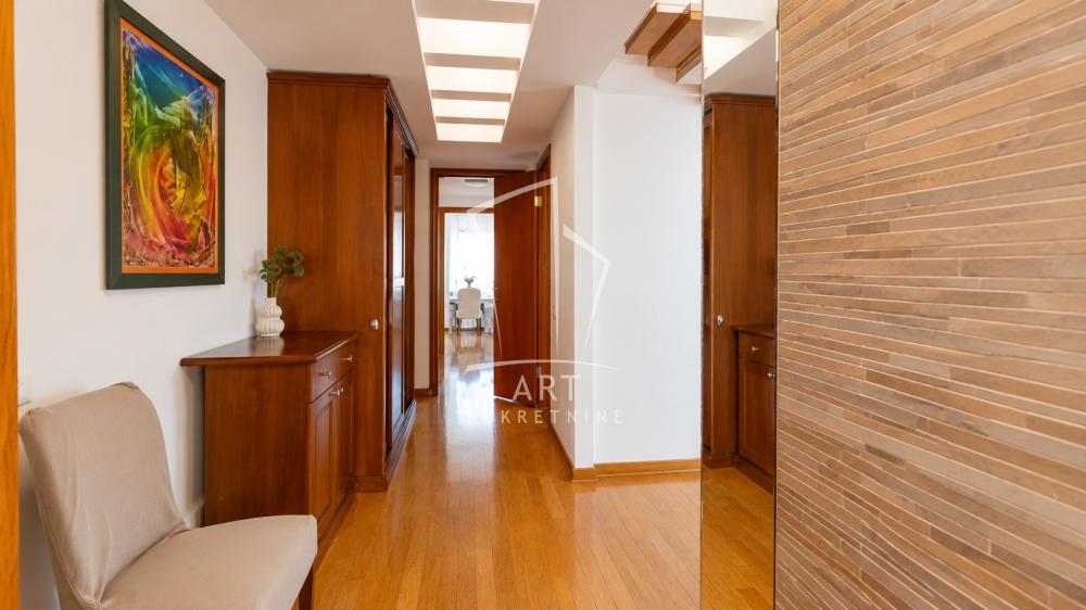 Slika 10 - Andre Nikolića, Četvorosoban stan za izdavanje, 155m2, 2.500€