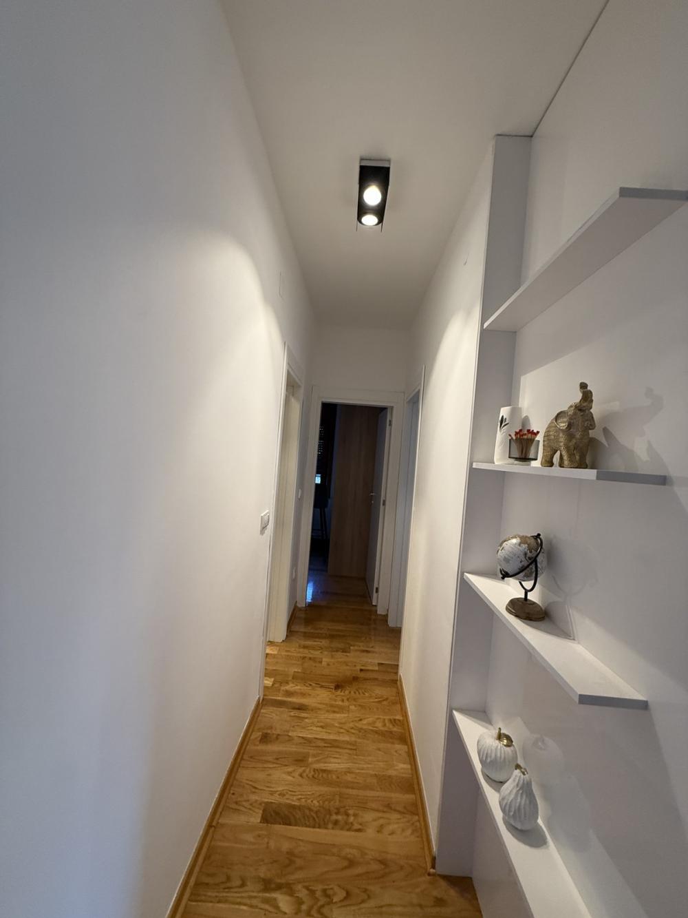 Slika 8 - Jadranska, Dvosoban stan za izdavanje, 56m2, 1.000€