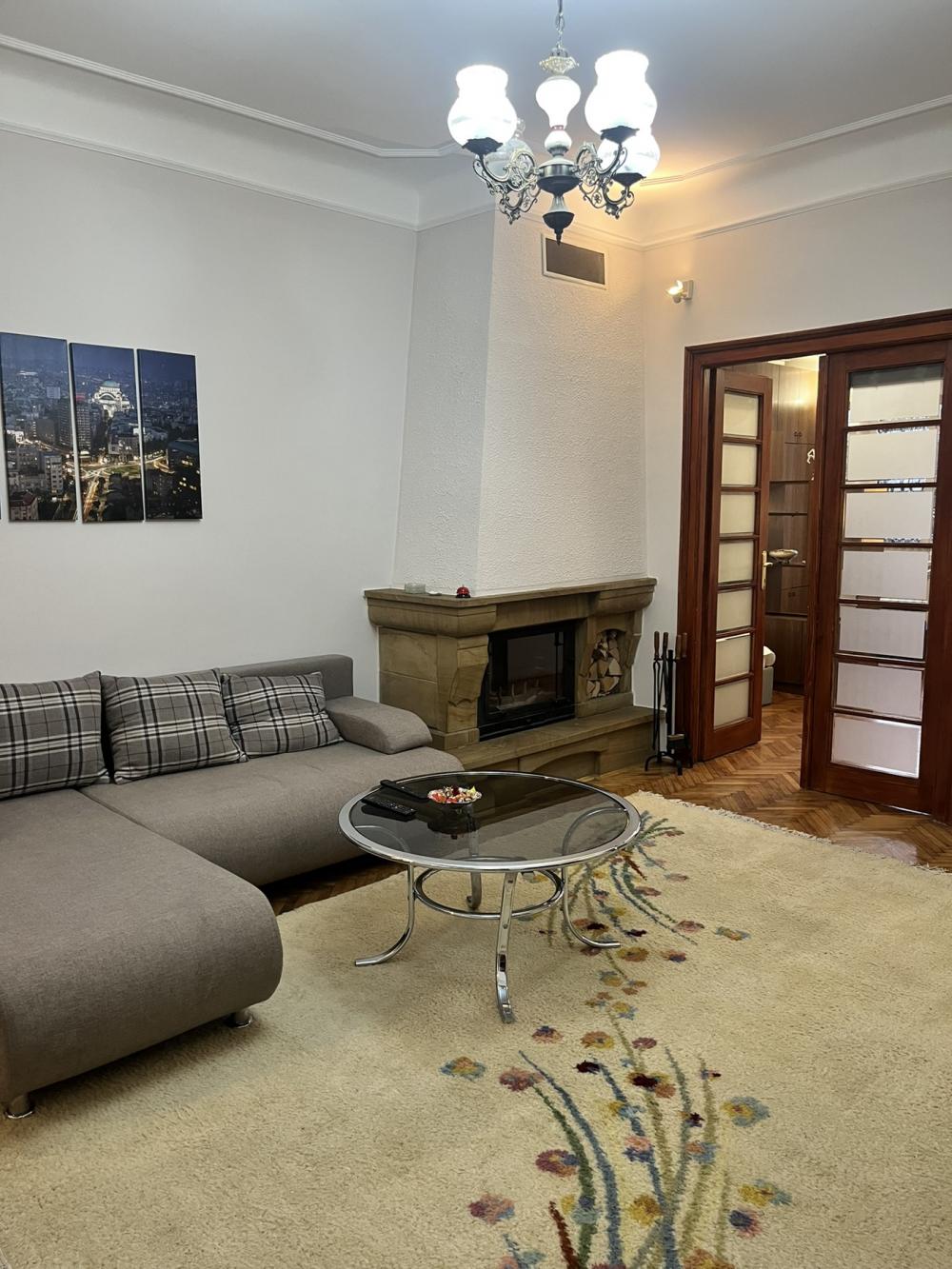 Slika 1 - Palmotićeva, Trosoban stan za izdavanje, 120m2, 1.150€