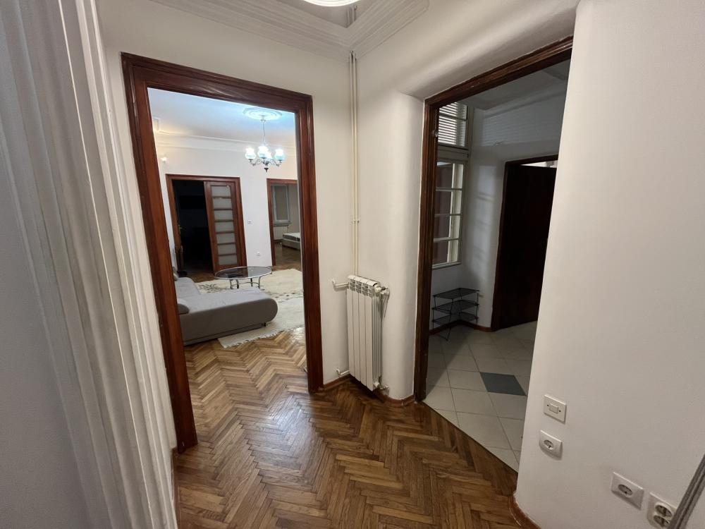 Slika 8 - Palmotićeva, Trosoban stan za izdavanje, 120m2, 1.150€