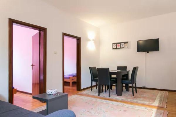 Slika 2 - Vatroslava Jagića, Dvoiposoban stan za izdavanje, 46m2, 700€