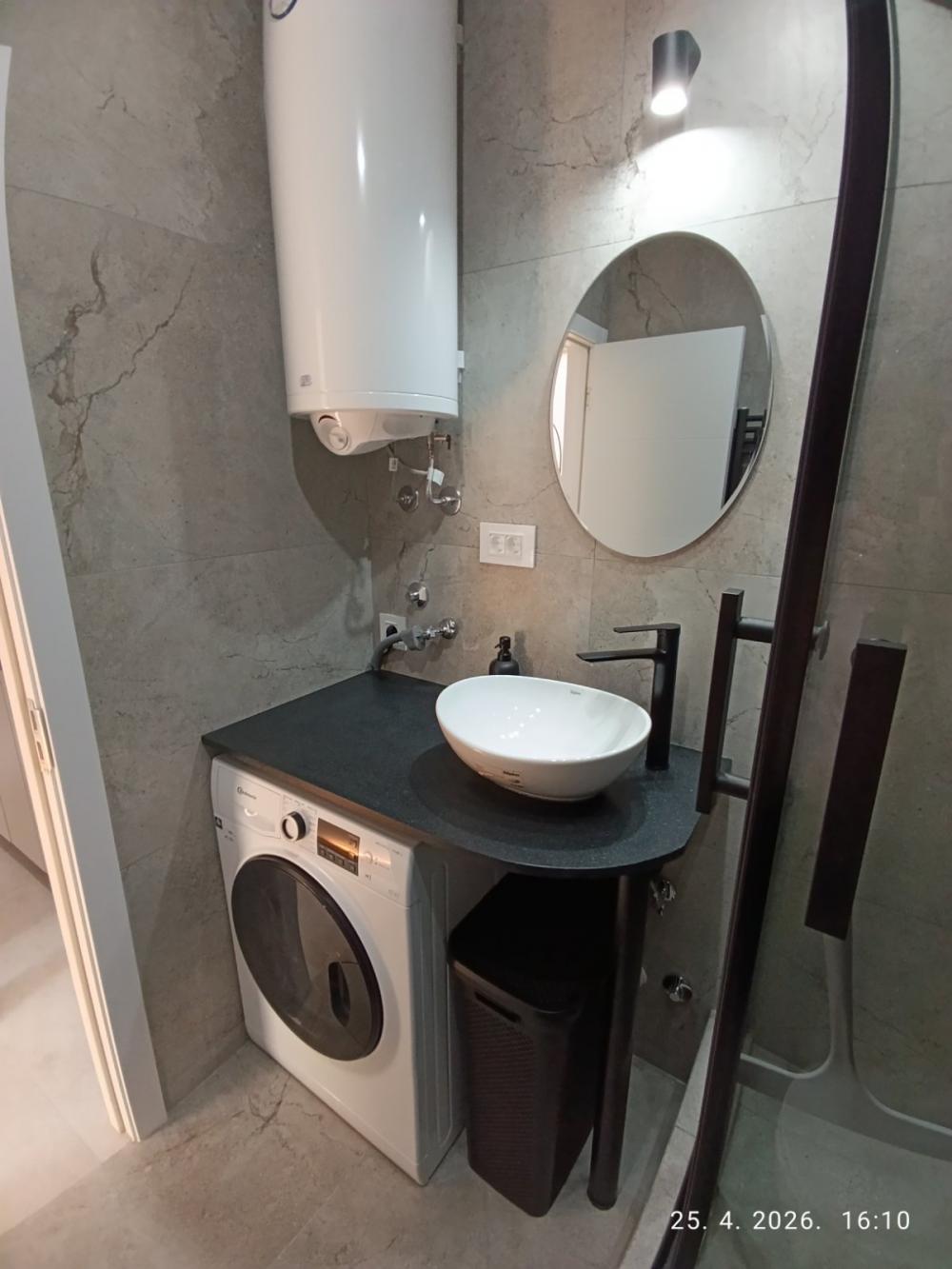 Slika 10 - Prve pruge, Jednoiposoban stan za izdavanje, 38m2, 700€