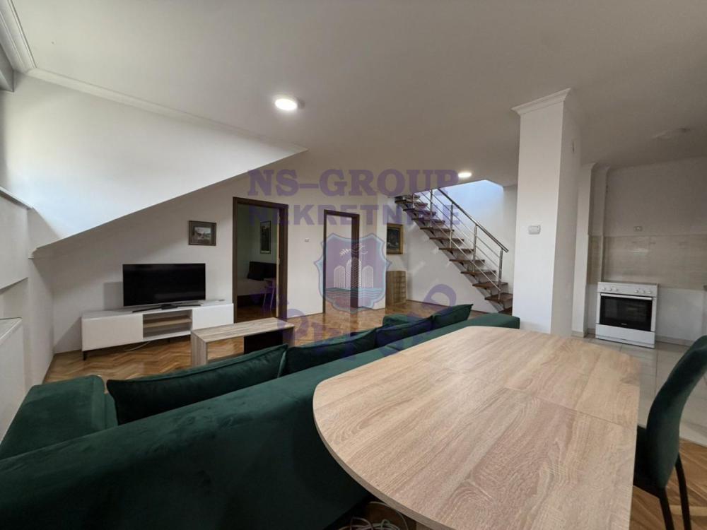 Glavna slika -Četvorosoban stan na prodaju, 128m2, 245.100€