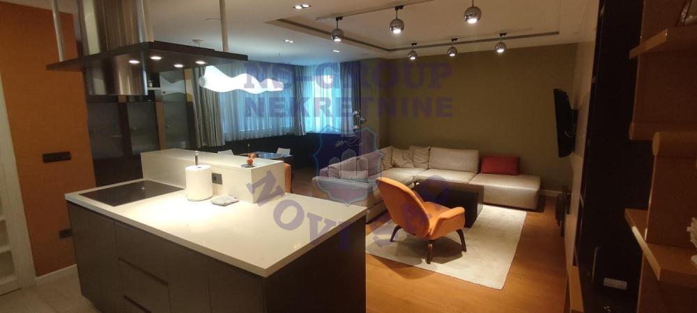Glavna slika -Četvorosoban stan na prodaju, 113m2, 469.000€