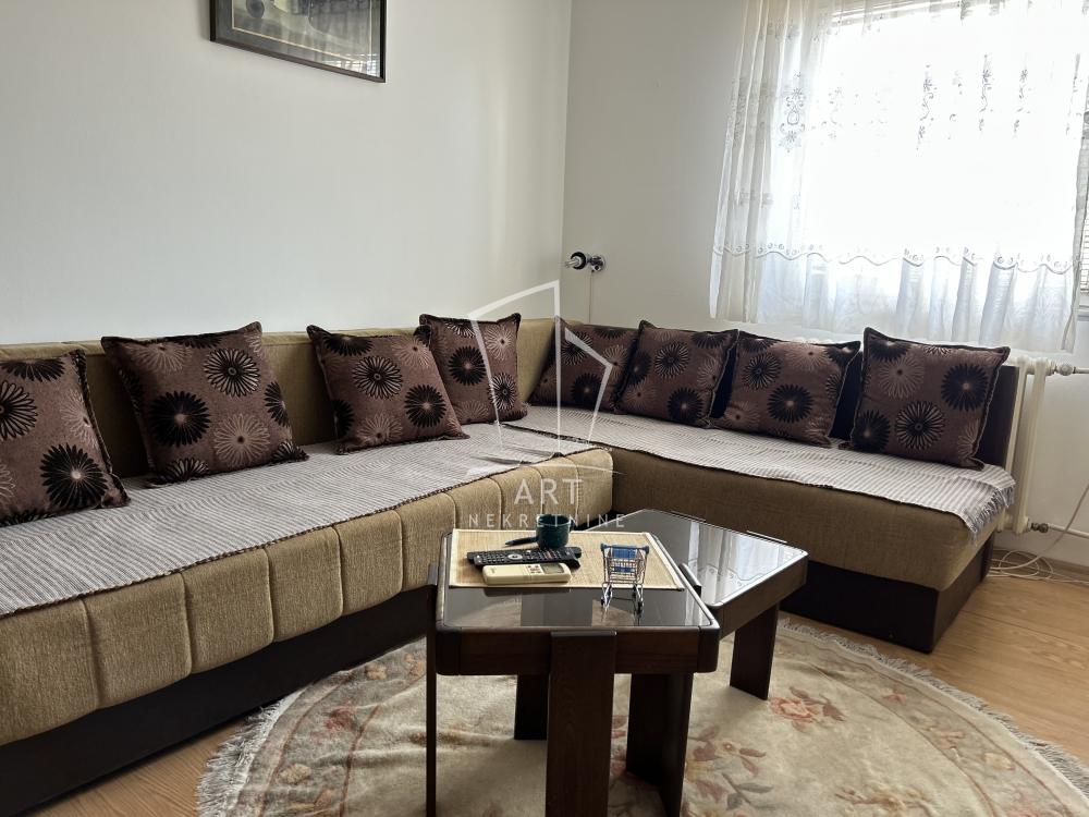 Slika 1 - Rada Neimara, Dvosoban stan za izdavanje, 51m2, 550€