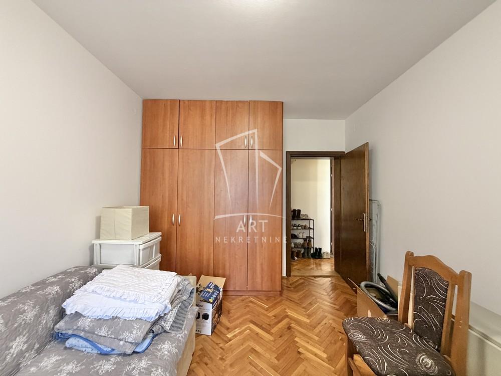Slika 6 - Slobodana Lale Berberskog, Četvorosoban stan na prodaju, 150m2, 370.000€