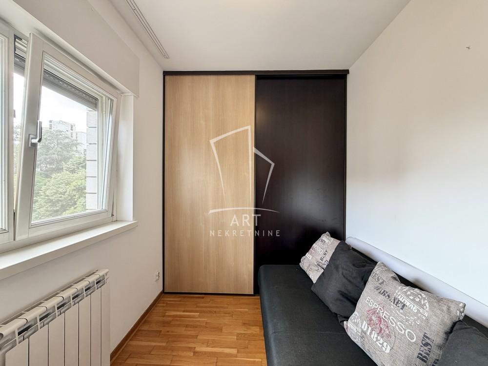 Slika 10 - Gandijeva, Trosoban stan na prodaju, 63m2, 230.000€