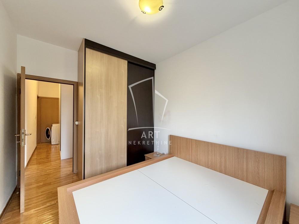 Slika 7 - Gandijeva, Trosoban stan na prodaju, 63m2, 230.000€