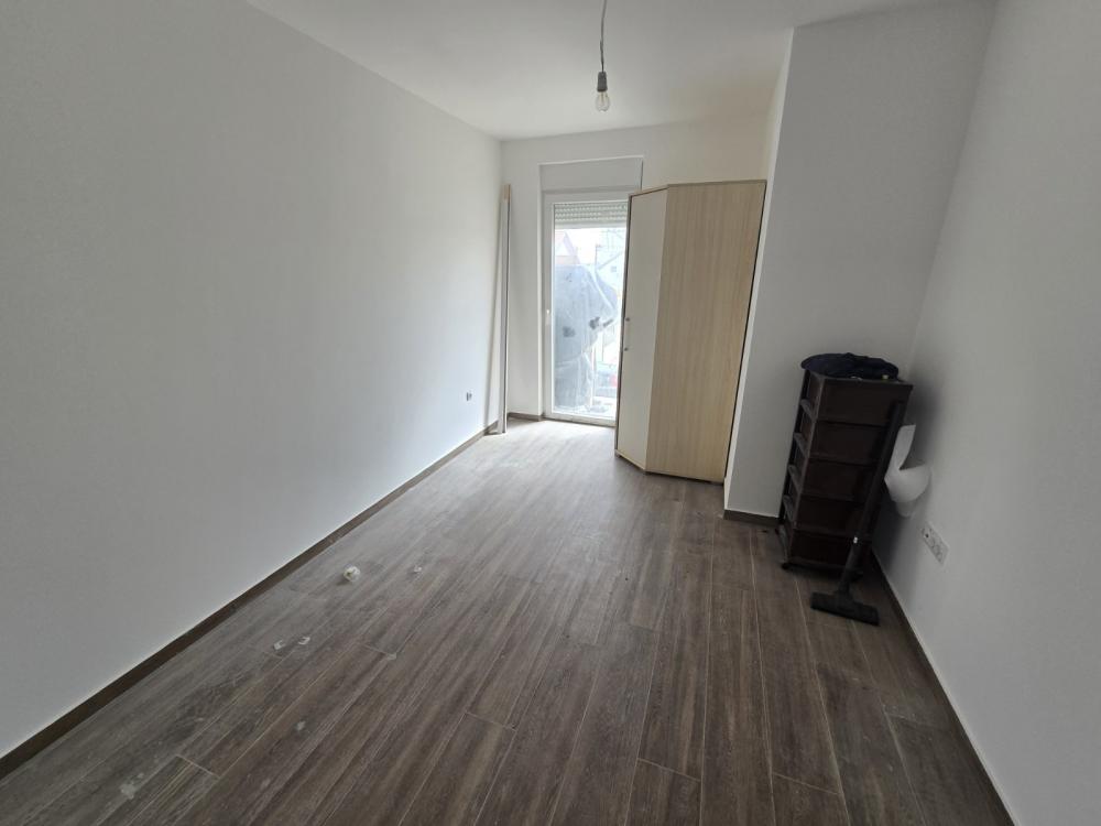 Slika 9 - Josifa Pančića, Kuća za izdavanje, 180m2, 1.000€