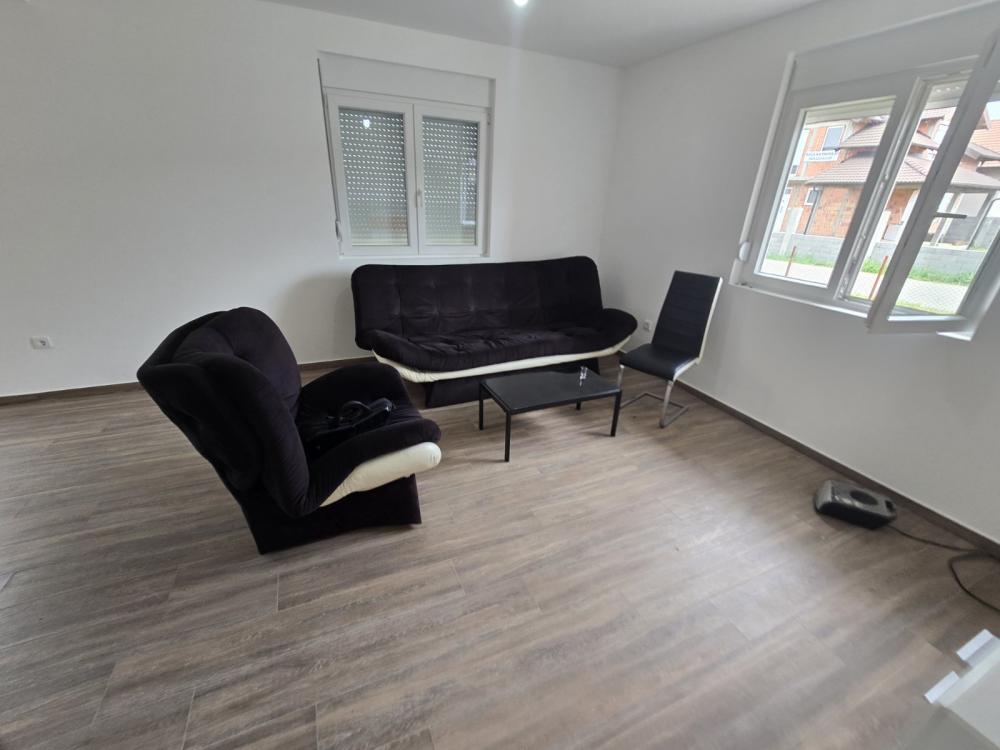 Slika 1 - Josifa Pančića, Kuća za izdavanje, 180m2, 1.000€