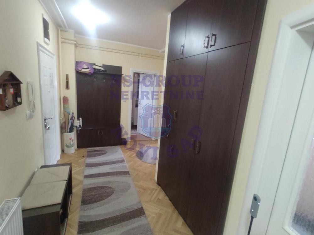 Slika 1 - Četvorosoban stan na prodaju, 104m2, 293.550€