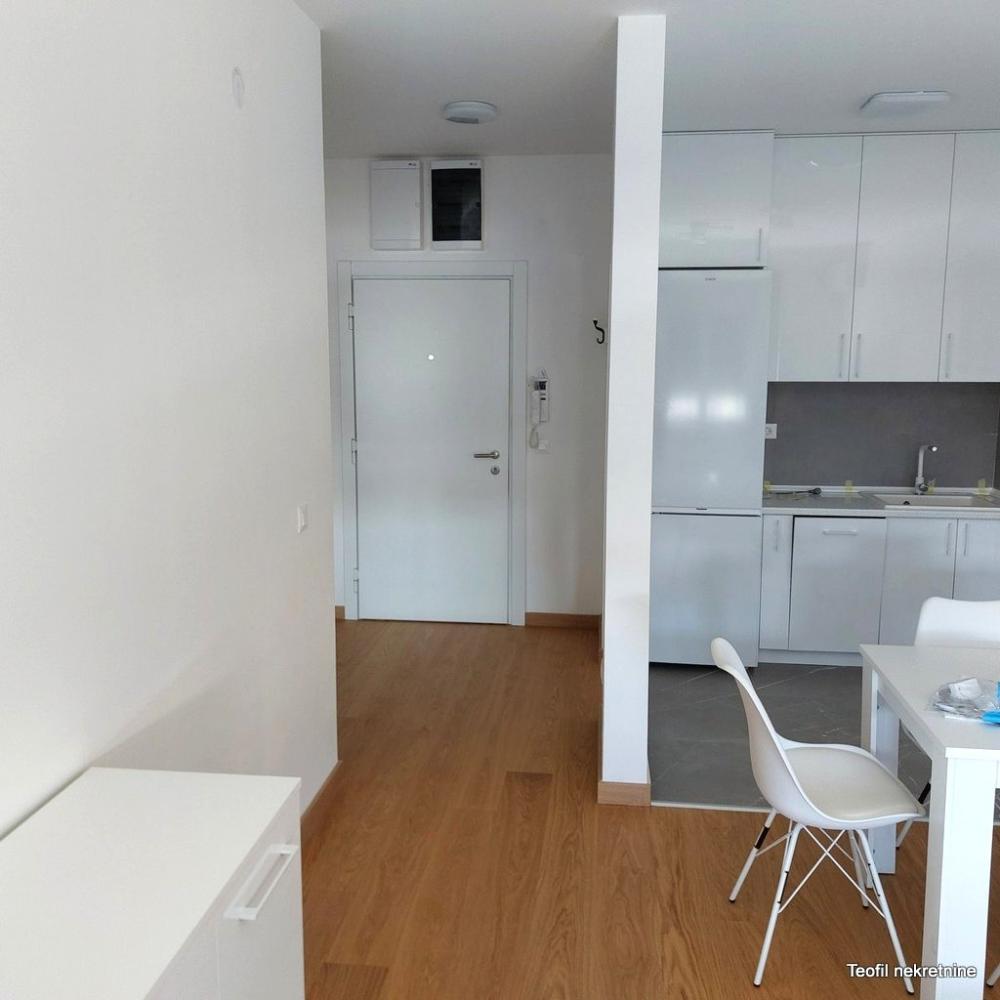Slika 3 - Bulevar JNA, Dvosoban stan za izdavanje, 46m2, 550€