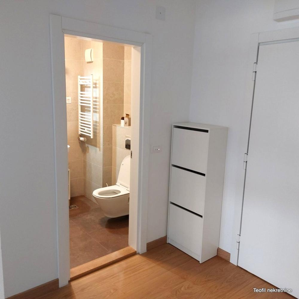 Slika 11 - Bulevar JNA, Dvosoban stan za izdavanje, 46m2, 550€