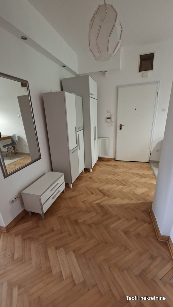 Slika 5 - Cetinjska, Dvoiposoban stan za izdavanje, 70m2, 850€