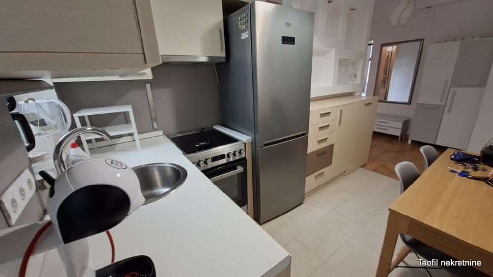 Slika 7 - Cetinjska, Dvoiposoban stan za izdavanje, 70m2, 850€