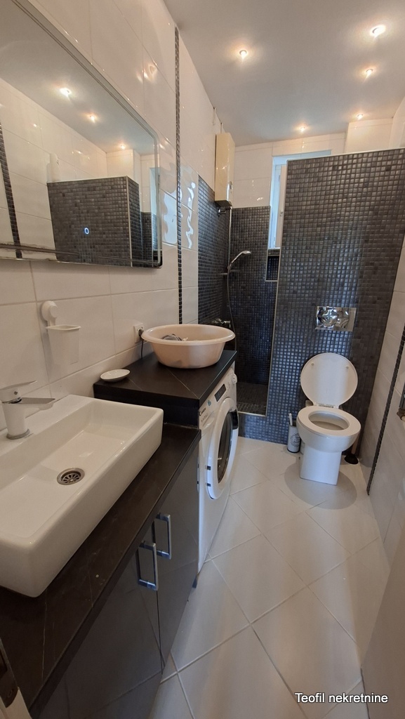 Slika 8 - Cetinjska, Dvoiposoban stan za izdavanje, 70m2, 850€