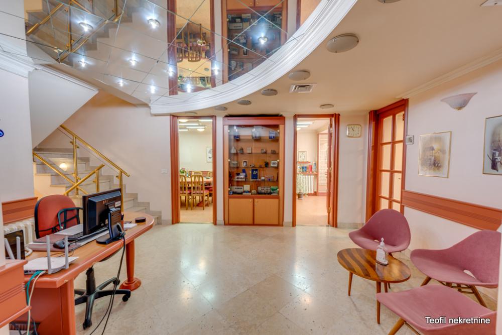 Slika 4 - Partizanske avijacije,  Kuća na prodaju, 285m2, 485.000€