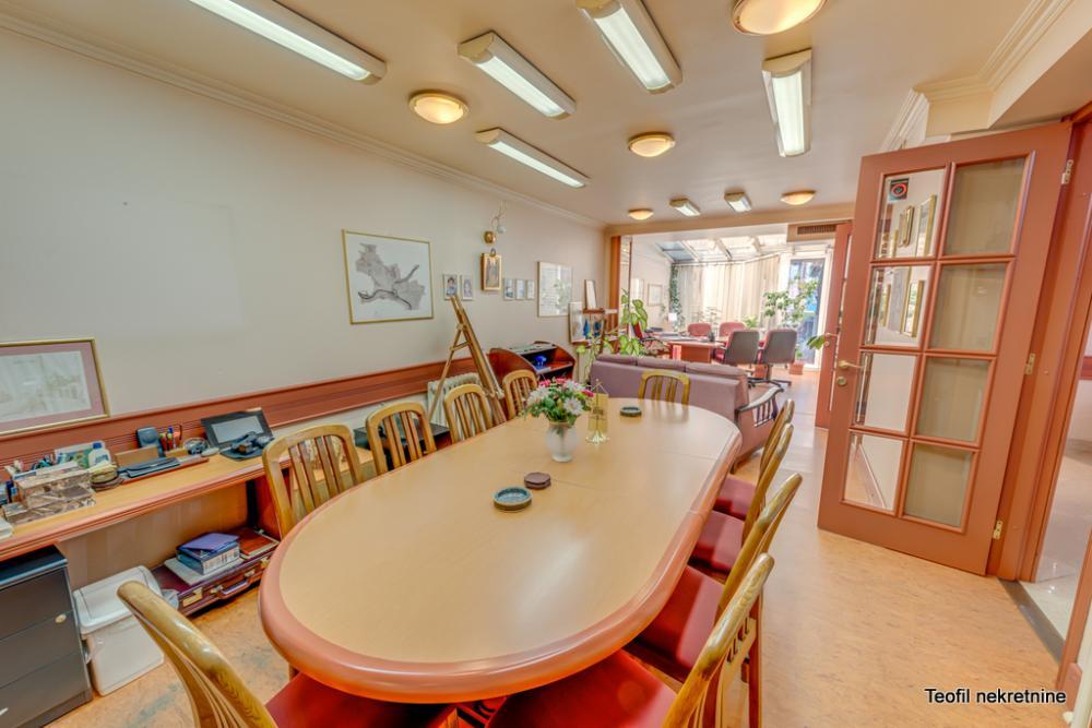Glavna slika -Partizanske avijacije,  Kuća na prodaju, 285m2, 485.000€
