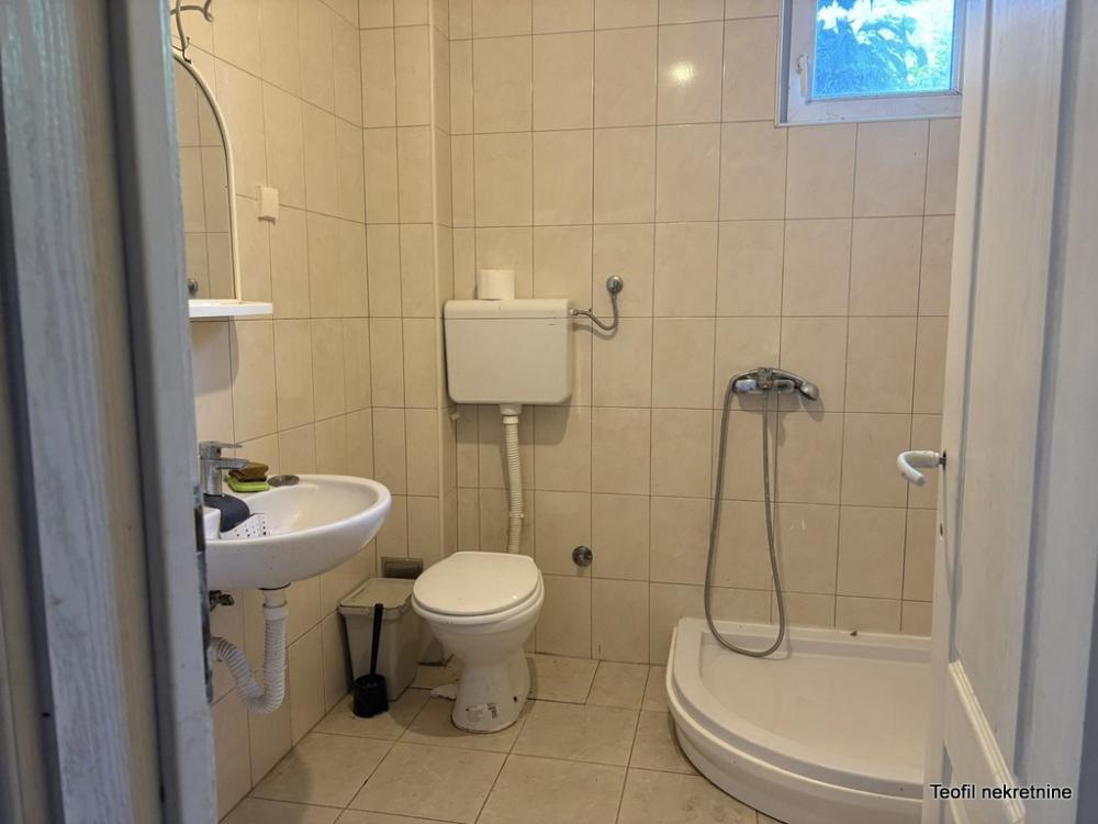 Slika 11 - Branislava Stankovića,  Kuća na prodaju, 344m2, 380.000€