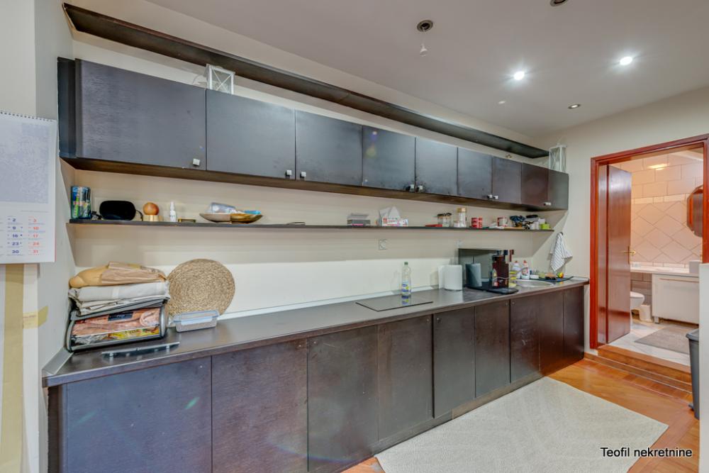 Slika 5 - Jakuba Kuburovića,  Stan na prodaju, 138m2, 279.000€