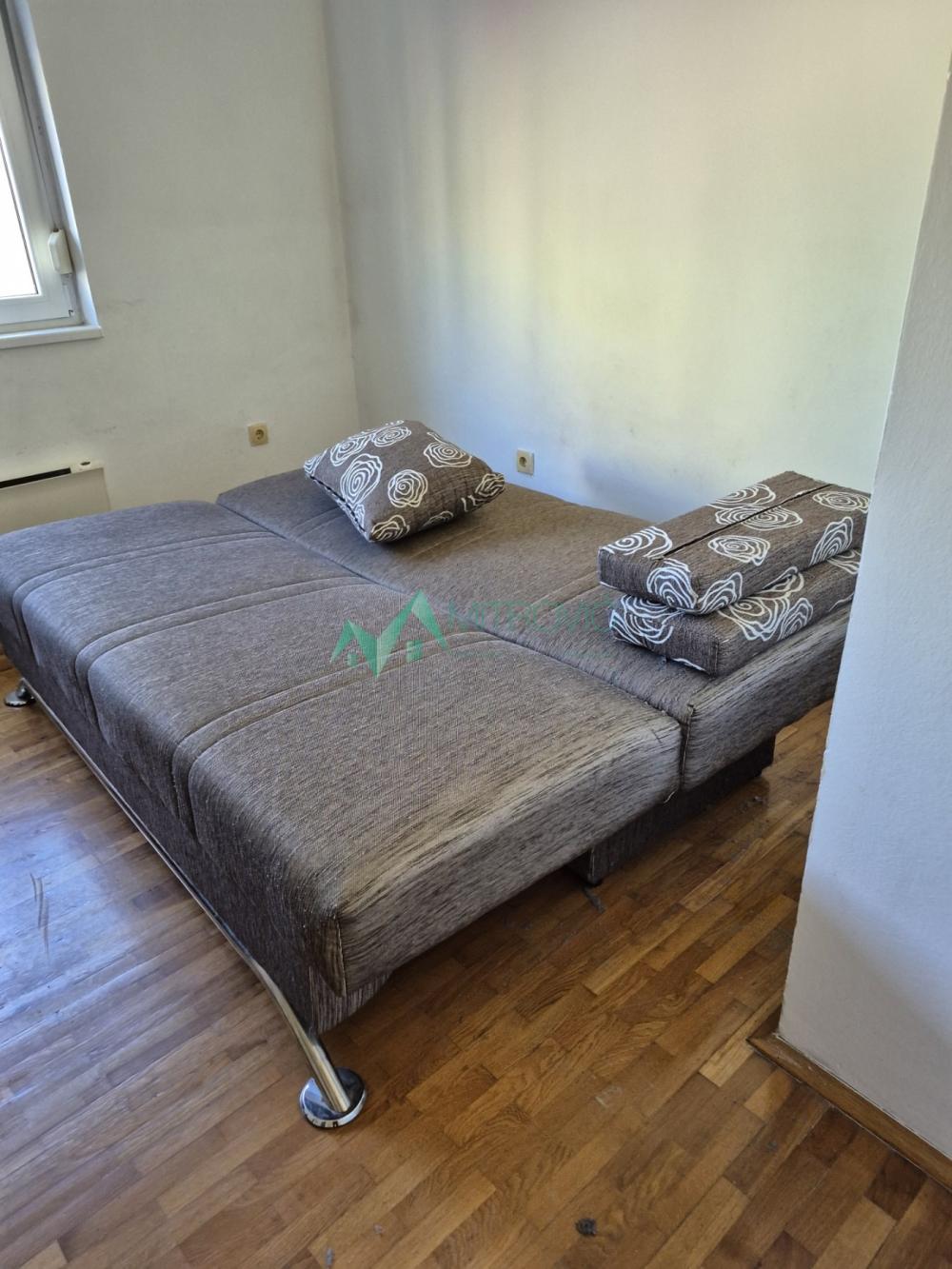 Slika 4 - Dvosoban stan za izdavanje, 50m2, 350€